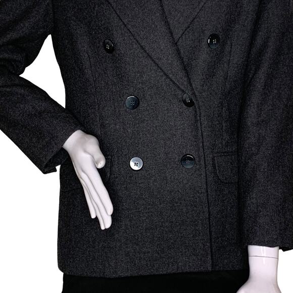 Amanda Smith Petites Blazer/Coat Pure Wool Size 6P Charcoal Two Front Po… - Picture 3 of 10